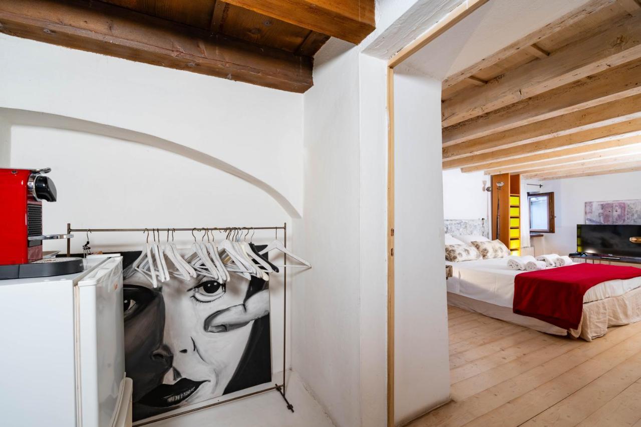 Palazzo Lavagnoli Hotel เวโรนา ภายนอก รูปภาพ